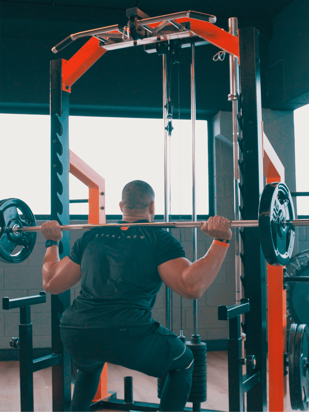 Kit Barras De Musculação + 40Kg De Anilhas + Suportes - Imagem 6