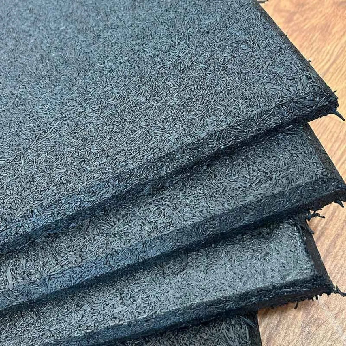 Piso Emborrachado 15mm Ultra Impact - Imagem 11