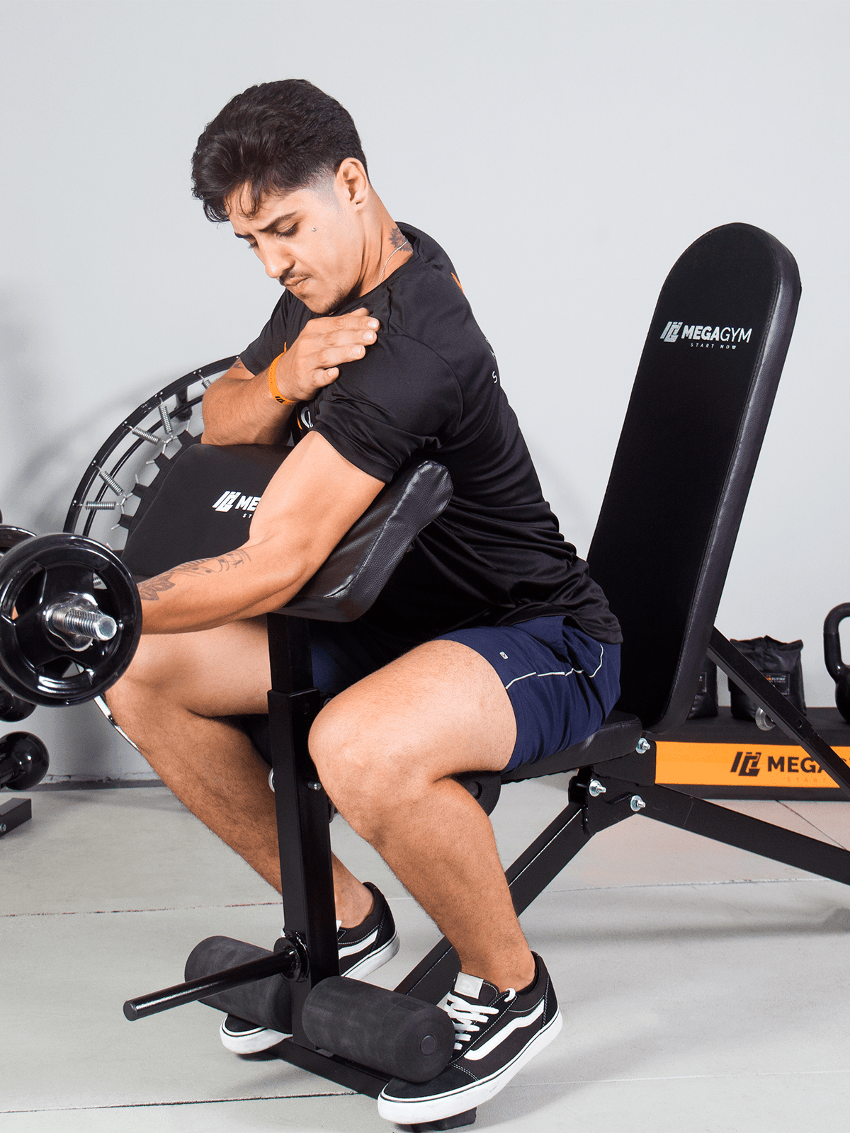 Banco 10x1 P/ Supino Com Rosca Scott Cadeira Extensora - Imagem 7