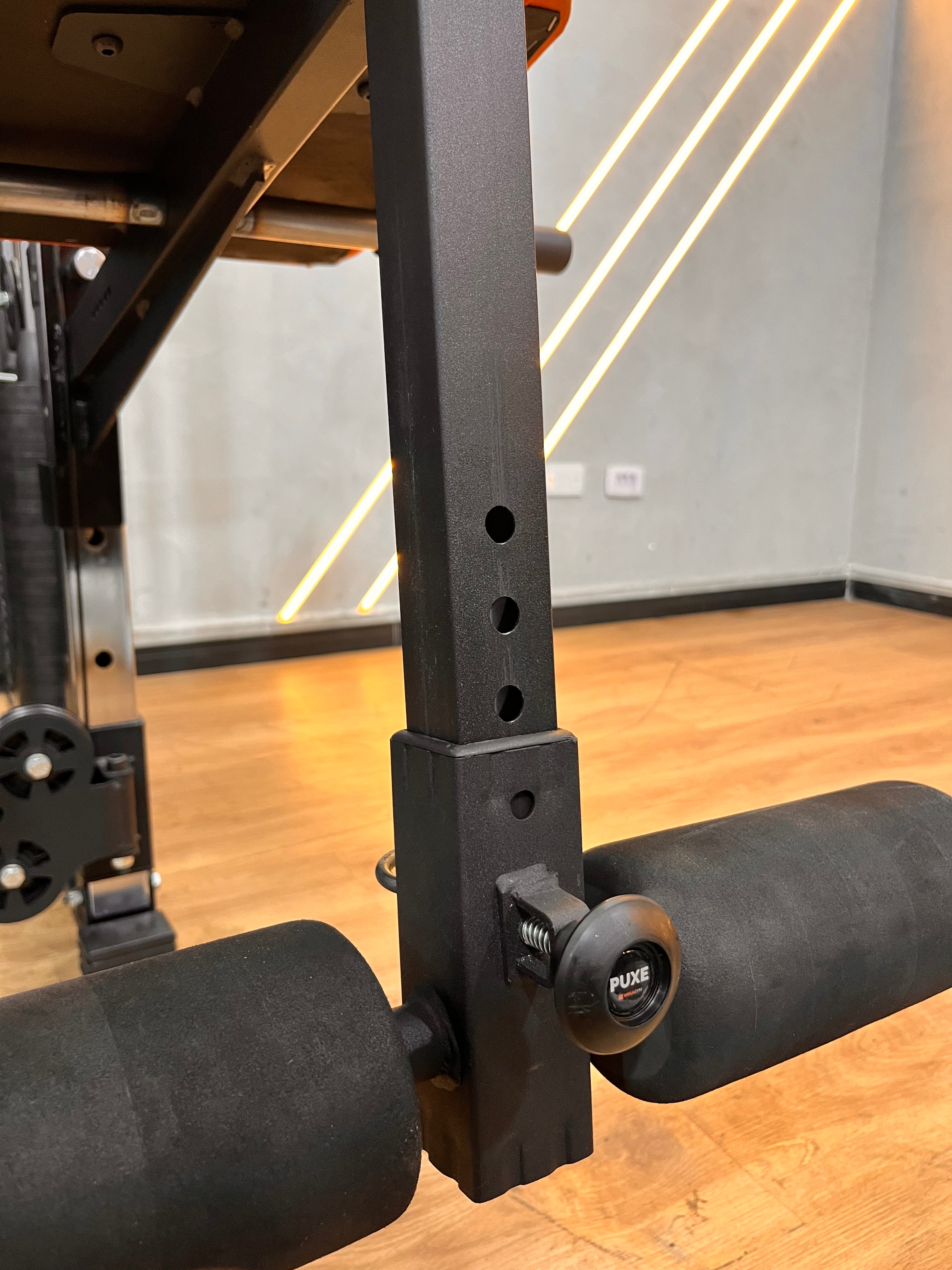 Cadeira Extensora Para Estação De Musculação MegaRack Crossover - Imagem 3